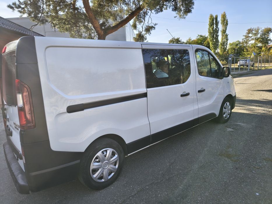 RENAULT Trafic 2016 — imagine 4