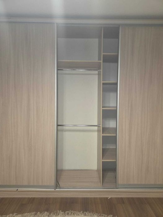 срочно шкаф продам купе