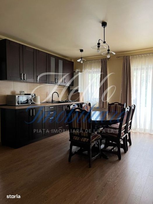 Vand apartament 3 camere  60mp+balcon 10 mp+terasa 20mp zona Stejarulu