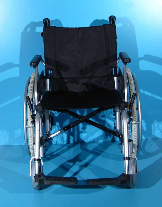 Scaun cu rotile din aluminiu Moly UHC - latime sezut 48 cm