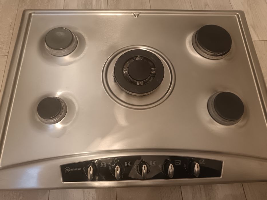 Plită pe gaz NEFF – funcțională, calitate germană