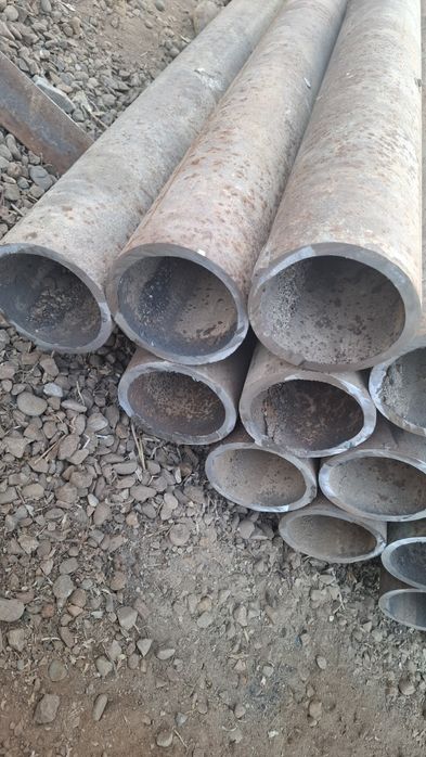 Trubalar sotiladi, holati yaxshi.