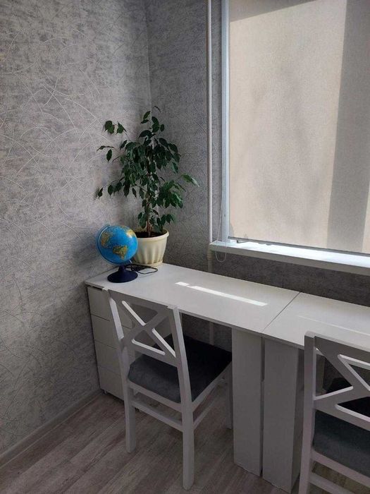 Продам 2 ком квартиру с хорошим ремонтом Уют!
