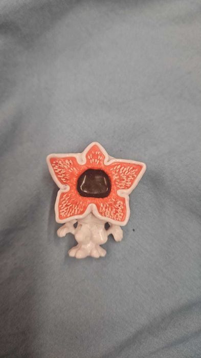 фигурки_кндер джой_очень странные дела