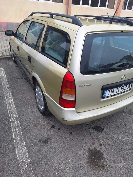 Opel Astra 2005 - 1.6 Benzină 16V