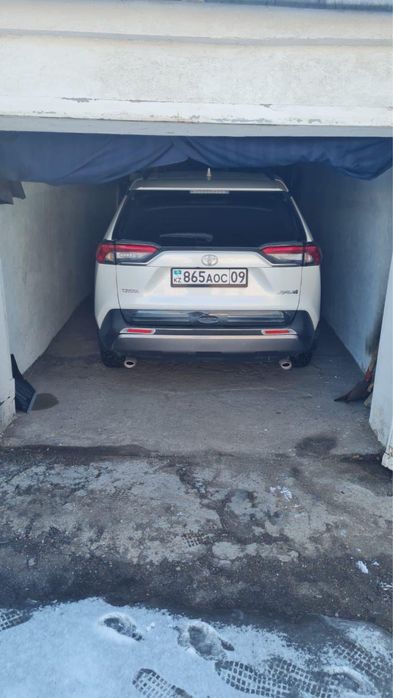 Продам Toyota RAV 4