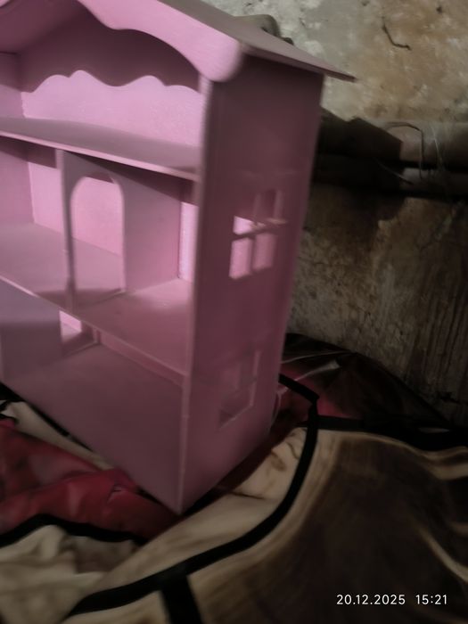 Продам домик для кукол