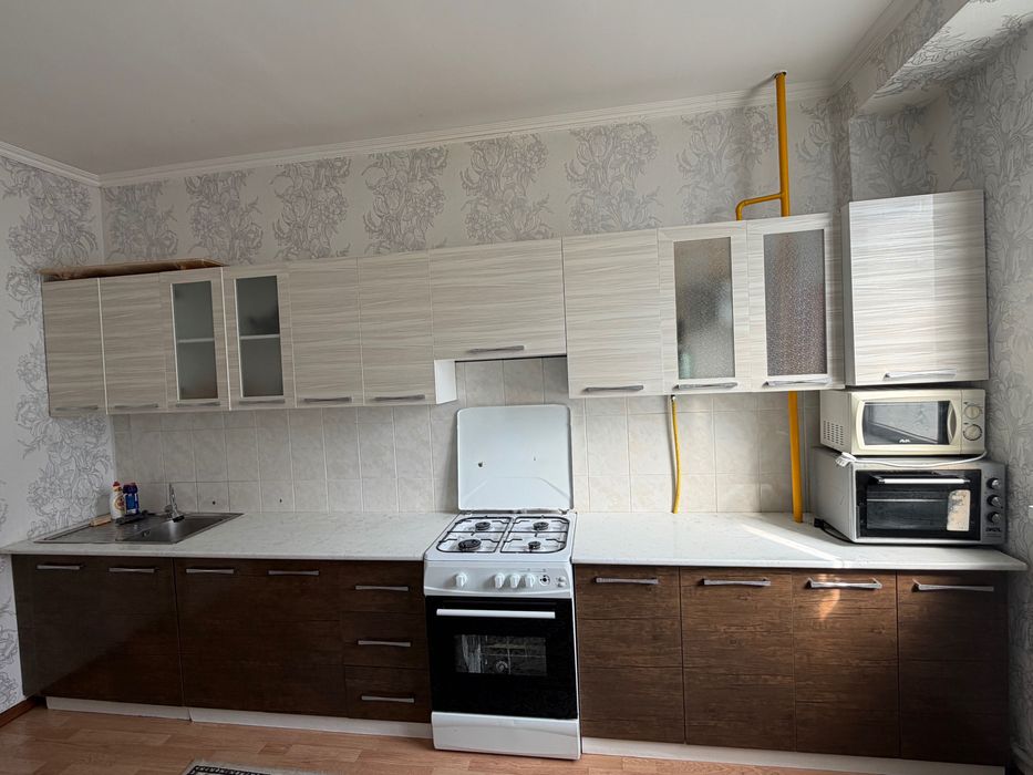 Продам кухонный гарнитур