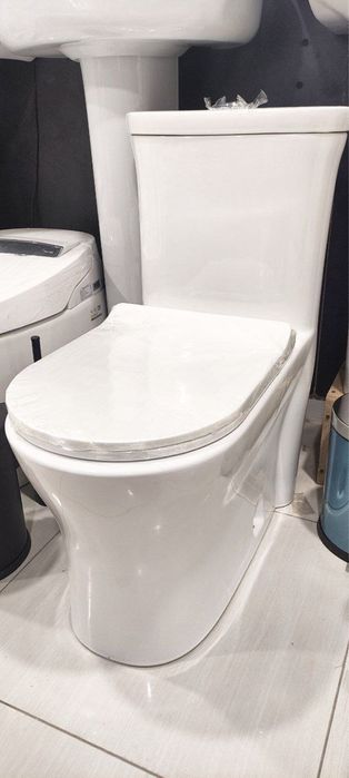 УНИТАЗ новый литой модель 063