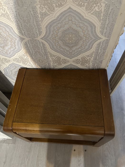 Комод с зеркалом дерево, легкое