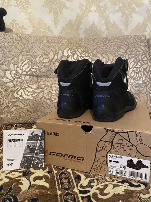 Мотоботинки forma состояние новое