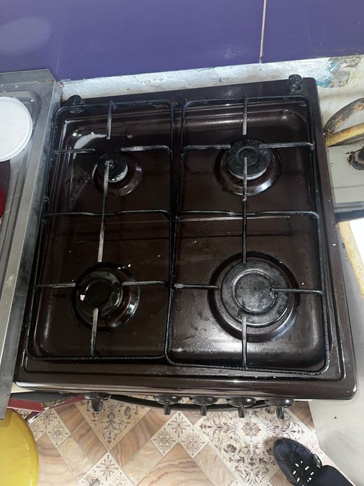 газовая плита с духовкой