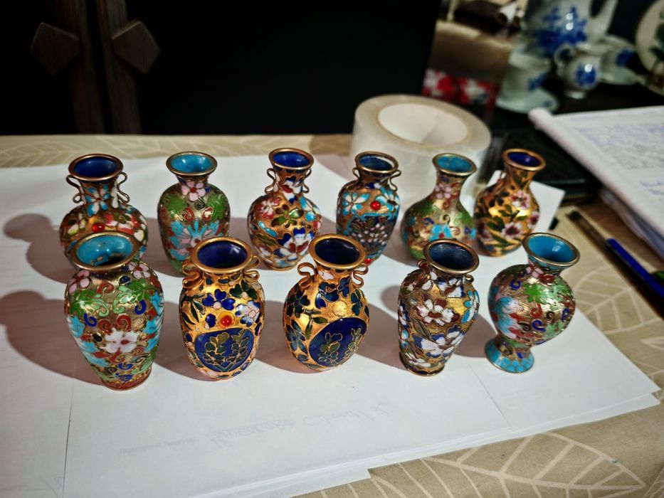 Cloisonne vase chinezești