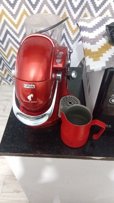 Срочно продам кофеварку