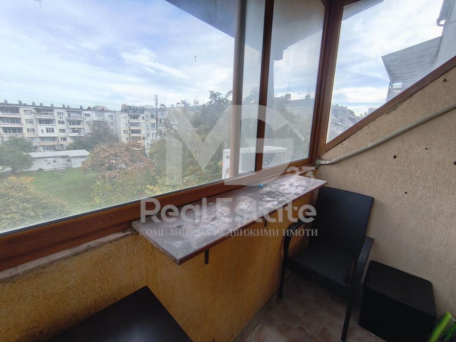 Продава се Ателие в Пловдив, Кючук Париж - 37 кв.м за 1514 €/кв.м - Снимка #7