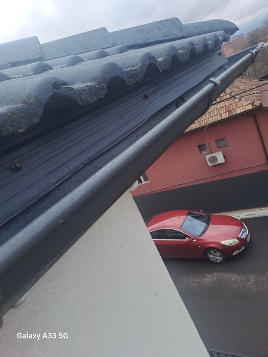 Reparatii Acoperisuri hidroizolatii Jgheaburi burlane Aticuri scocuri