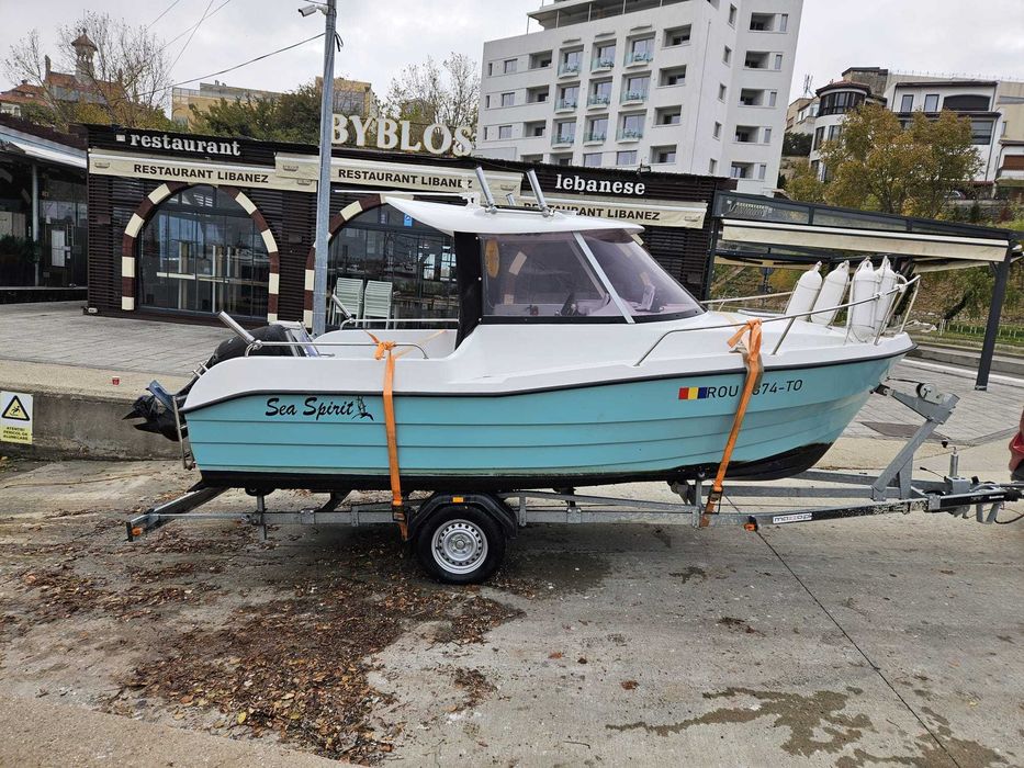 Vand barca Pilot house PL Pilot House 540 + motor 90 CP + peridoc
