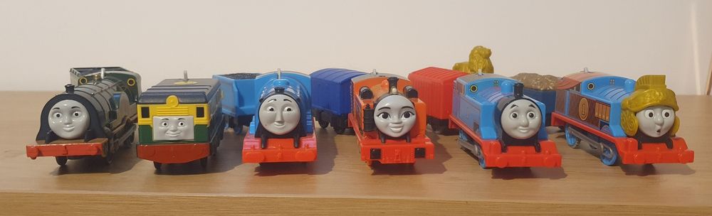Set locomotive motorizate Thomas & Friends