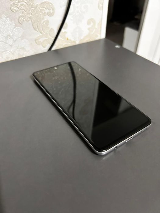 Смартфон телефон Самсунг А 51