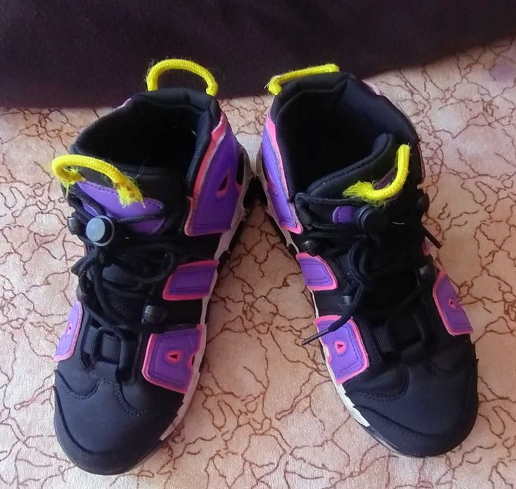 Високи маратонки за момиче 35 номер