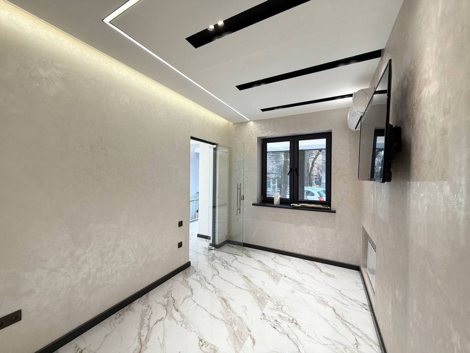 Сдаётся Нежилое Помещение 101кв.м 2-Линия Ц-1 МирзоУлугбекский район