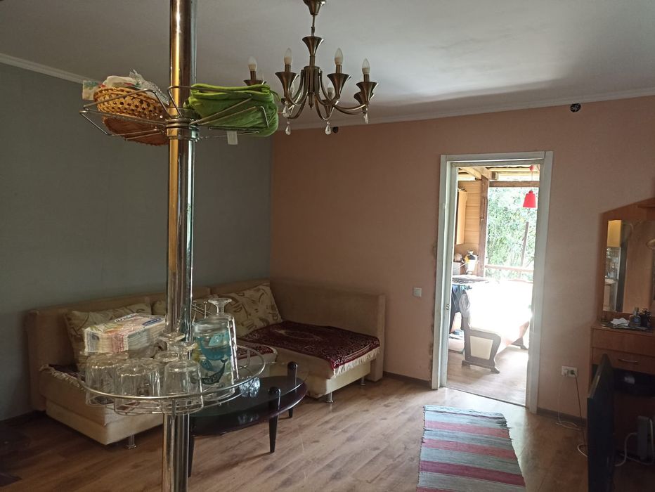 Продам 2-х эт. дачу на Пестром