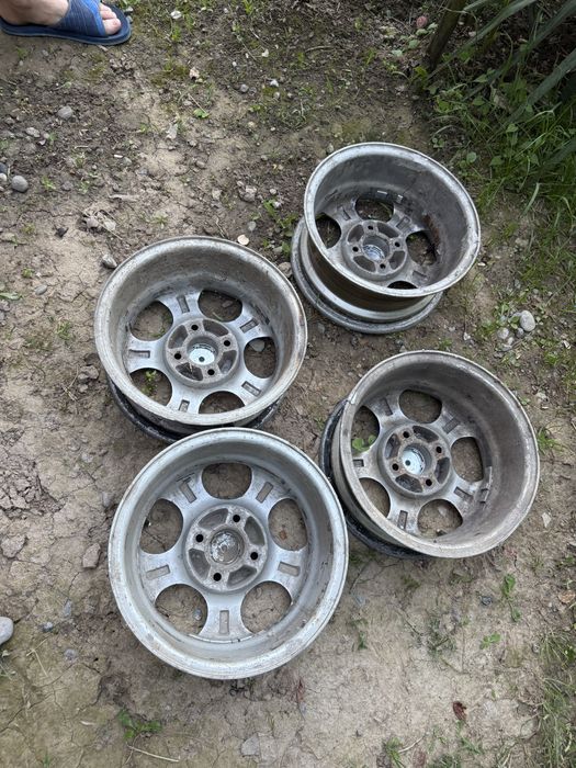 Продам диска R 13 4/100