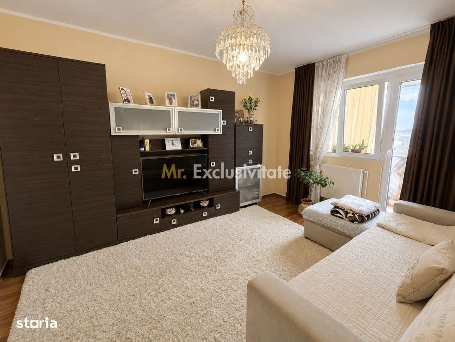 De vânzare apartament 3 camere Arinului