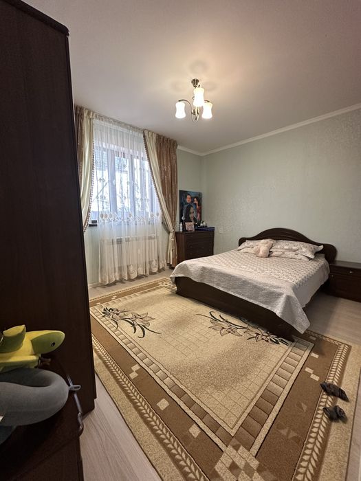 Арайдан 5 бөлмелі жер үй