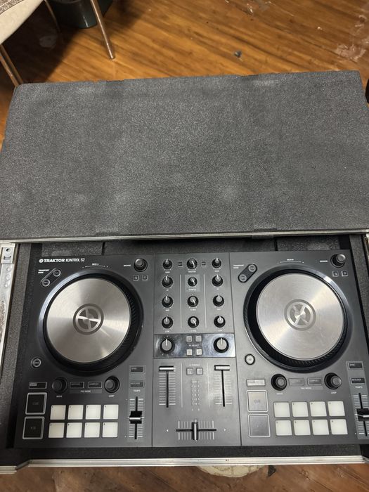 Consola Dj Traktor Kontrol S2 Mk3,case+soft