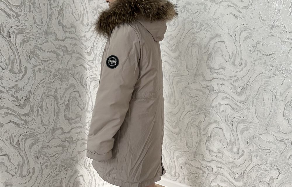 Срочно продам очень теплый пуховик