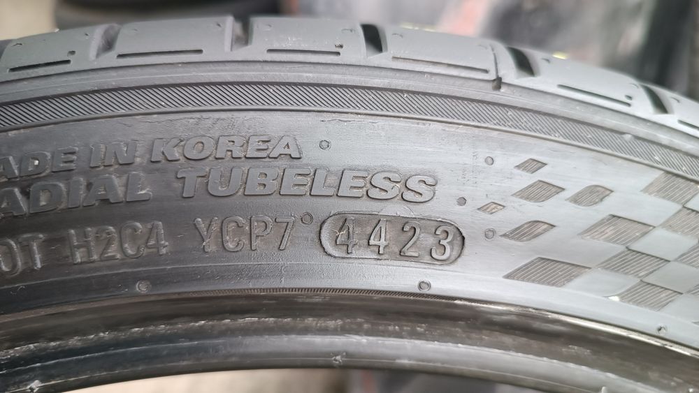 255/35/19 Kumho Дот 4423