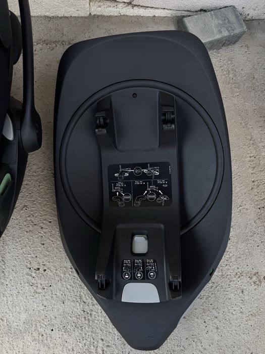 Scoica pt bebe auto
