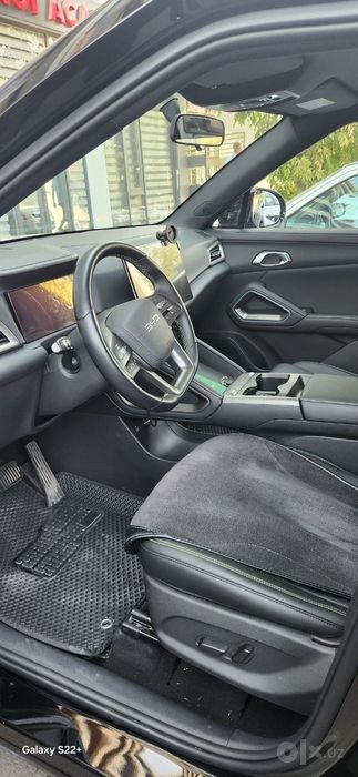 BYD YUAN UP гибрид