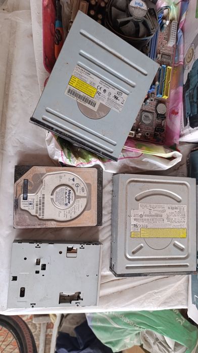 Материнская плата