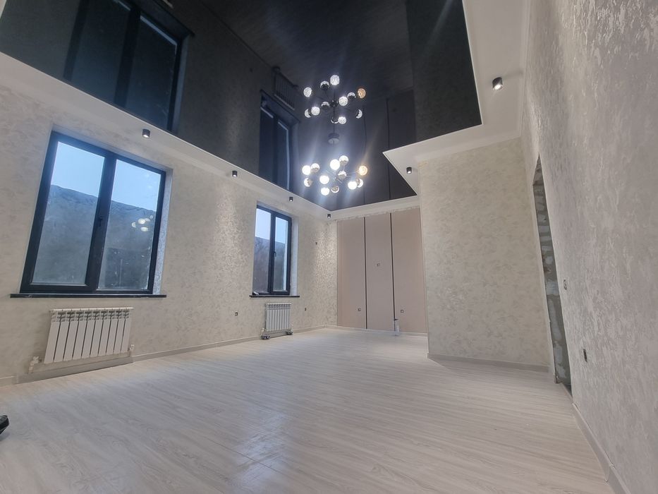 Xizmatlar ideal jamoa bilan olib boriladi