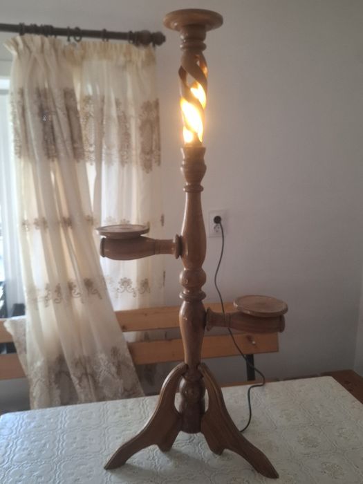 Античен дървен лампион с антикварна стойност