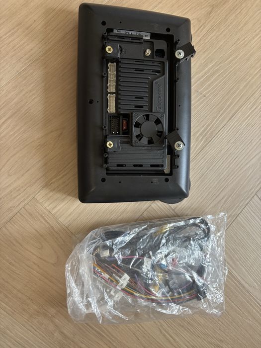 Магнитола Boss mini Q12 4+64 android
