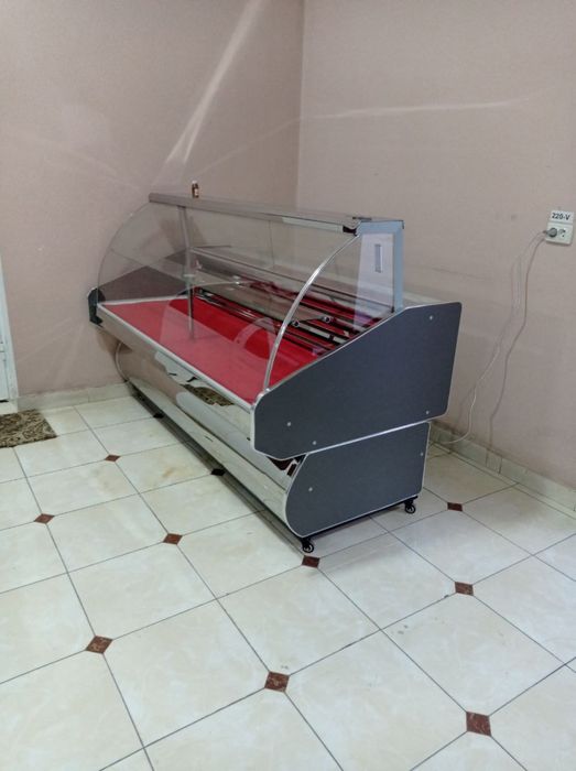 Витриьни холодильник