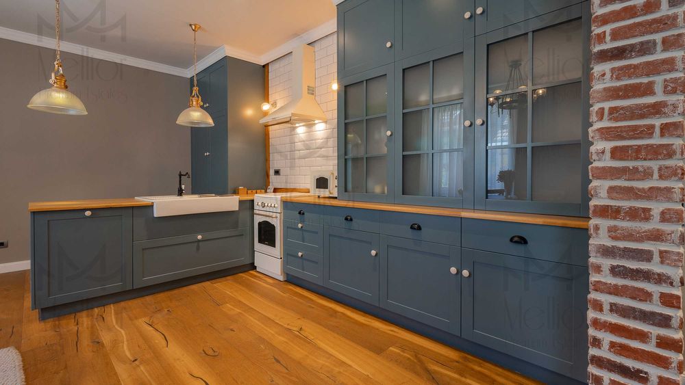 Inchiriez apartament central