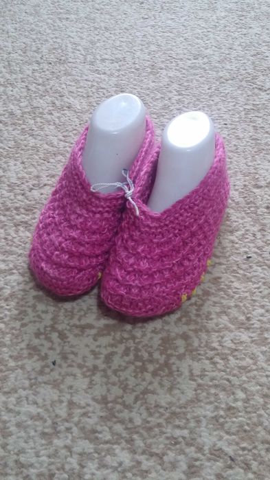 Женские вязаные следки