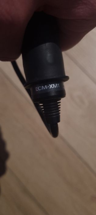 Microfon profesional Sony ECM-XM1