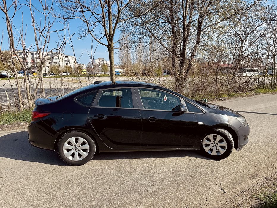 Vand opel astra j 2018!