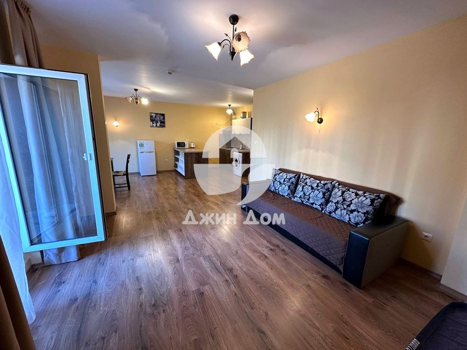 Продава се Тристаен апартамент в к.к. Слънчев бряг - 110 кв.м за 571 €/кв.м - Снимка #1
