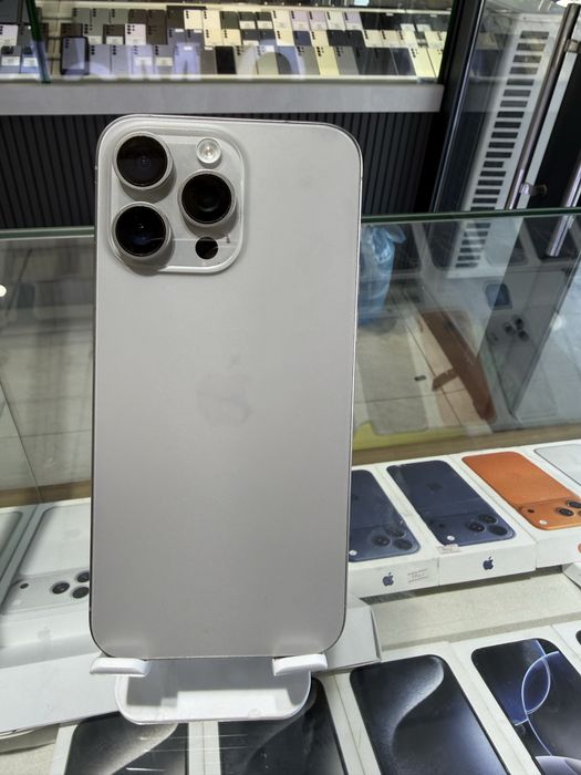 I phone 15 pro max  256 e-sim faqat nasiya ham bor 100$ bn