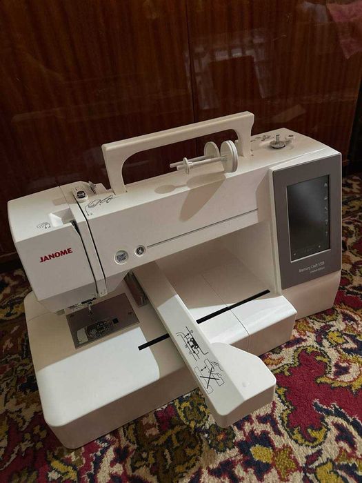 "Janome" машинка для вышивки