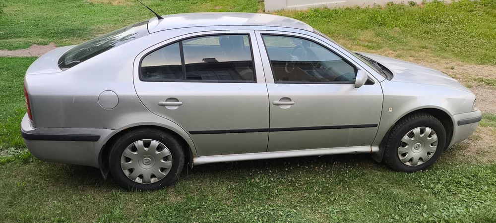 SKODA Octavia 2002