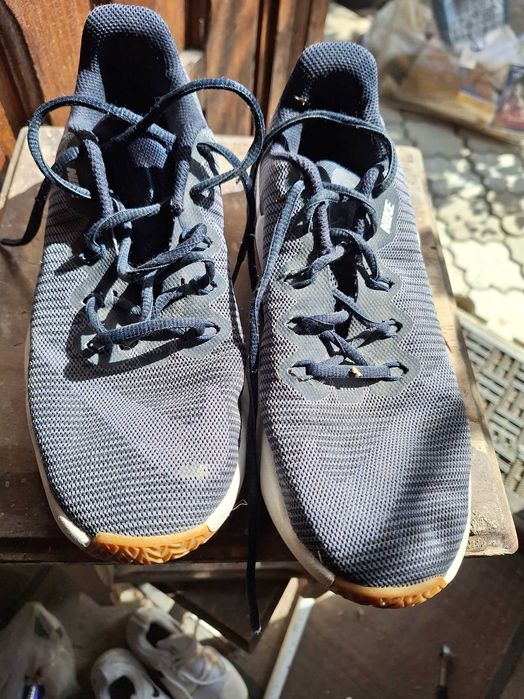 Adidasi Nike Air Max Infuriate II  37.5