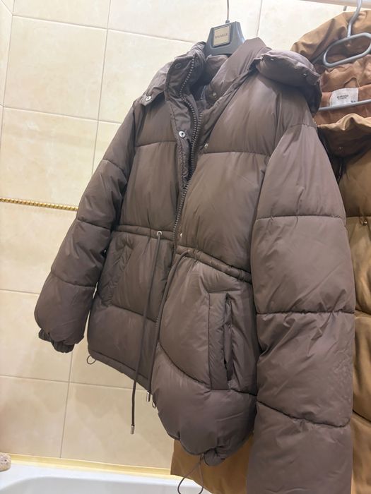 Куртки женские, пуховики