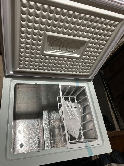 Ларь морозильный